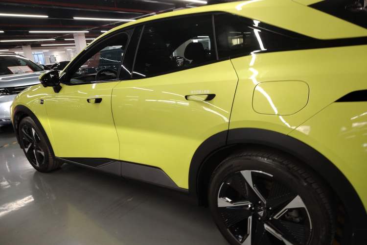 Used Deepal S07 2023 200Max Range-Extended Version
