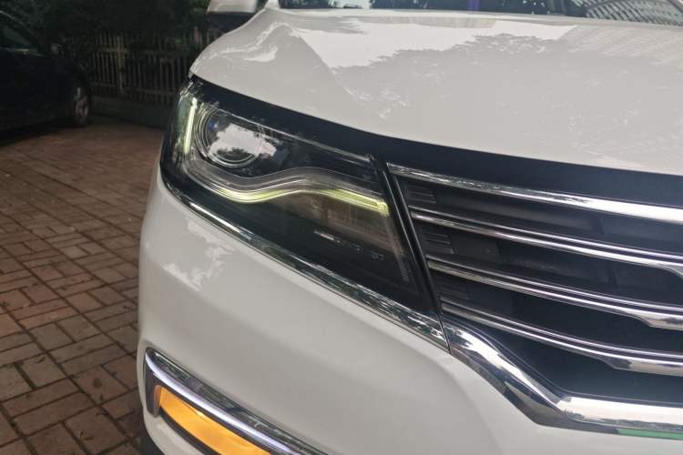 Used Roewe RX5 2016 20T Two-Wheel Drive Automatic Internet Smart Edition