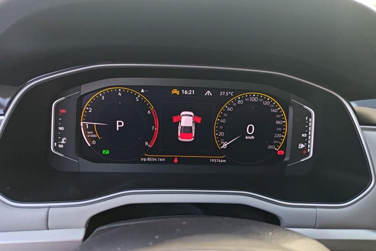 Used Volkswagen Bora 2023 300TSI DSG Prestige Edition Instrument Cluster