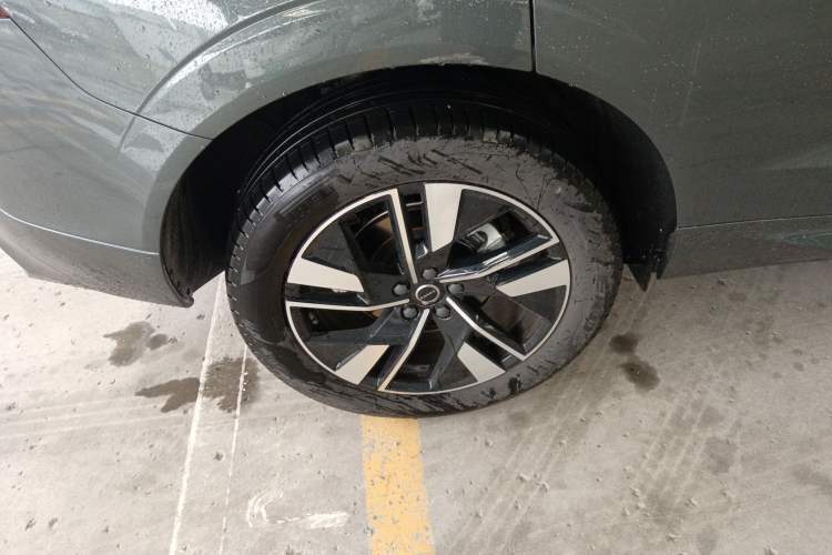 Used Volvo XC60 2026 B5 4x4 SmartDrive Sport Edition