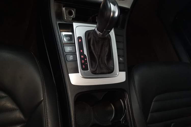 Used Volkswagen Magotan 2016 1.8TSI Smart Enjoyment Leading Model