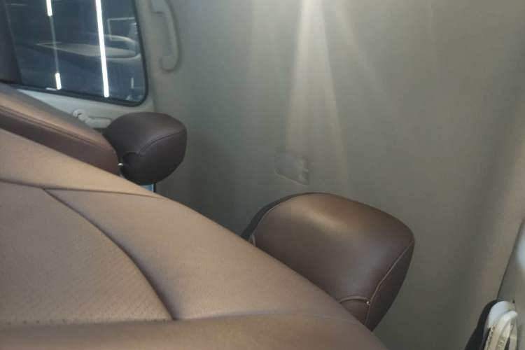 Used Nissan Sylphy 2024 Classic 1.6XE CVT Comfort Edition Headliner