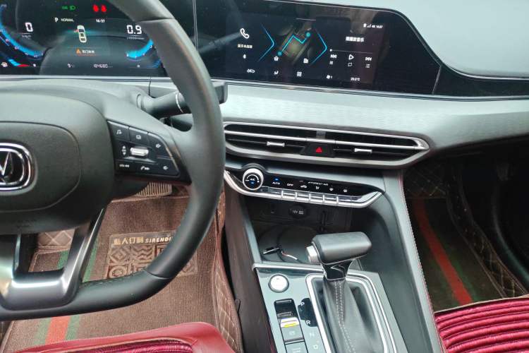 Used CHANGAN Eado 2021 PLUS Blue Whale NE 1.4T GDI DCT Prestige Model
