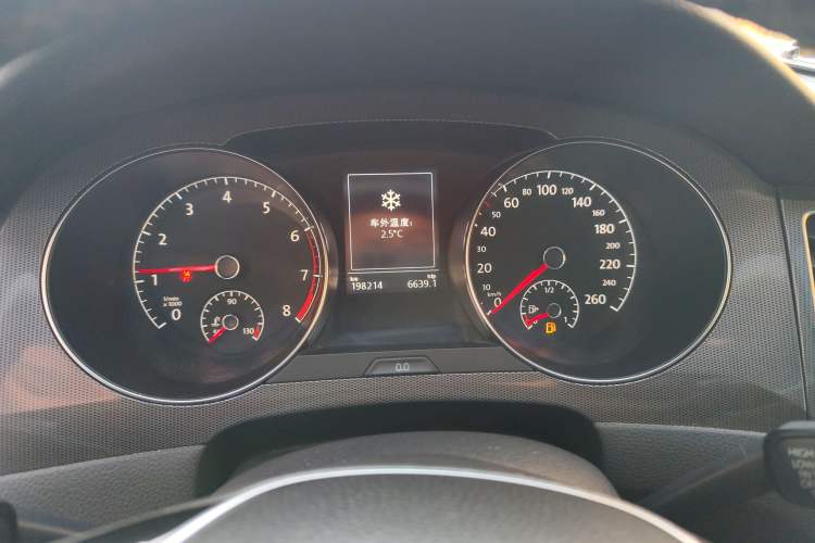 Used Volkswagen Golf Sportsvan 2016 230TSI Automatic Trend Edition