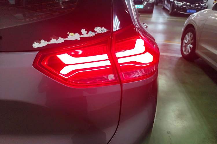 Used Chevrolet Trax 2019 Redline 335T CVT Top-Tier Model China VI Standard