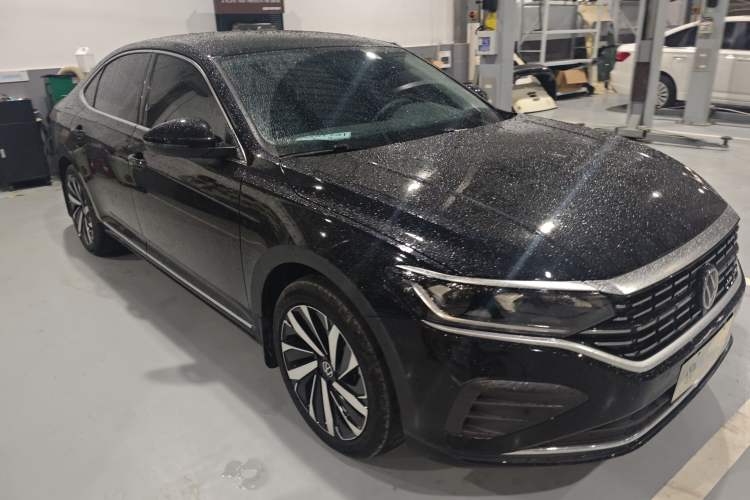 Used Volkswagen Passat 2025 Premium Version 380TSI Dragon Edition Exterior 1