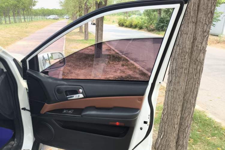 Used Roewe W5 2014 1.8T 4WD Automatic Haoyu Special Edition