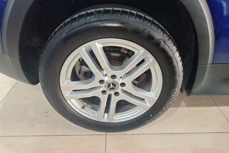 Used Mercedes-Benz GLB 2020 Updated GLB 200 Dynamic Edition Right Rear Wheel Hub