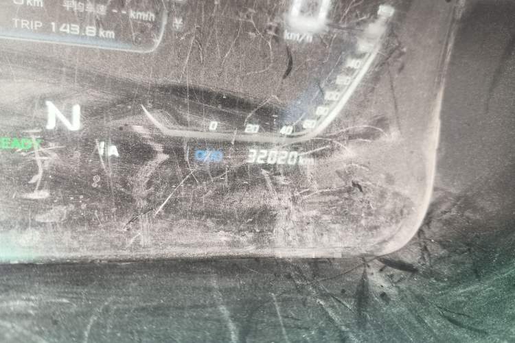 Used Jinbei New Hiace EV 2023 Comfort Model Odometer Close Up