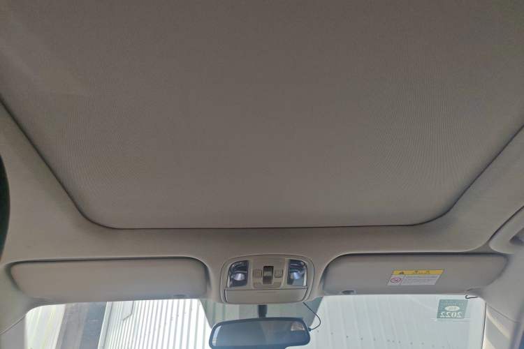 Used Kia Sportage R 2019 2.0L Automatic Smart Luxury Edition Headliner