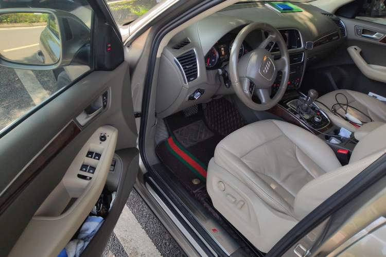 Used Audi Q5 2012 2.0TFSI Comfort Version
