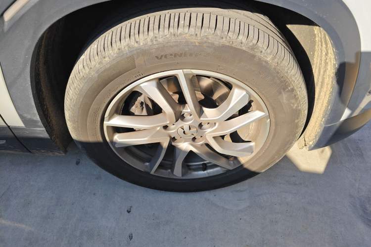 Used Nio ES6 2019 420 km Sport Version
