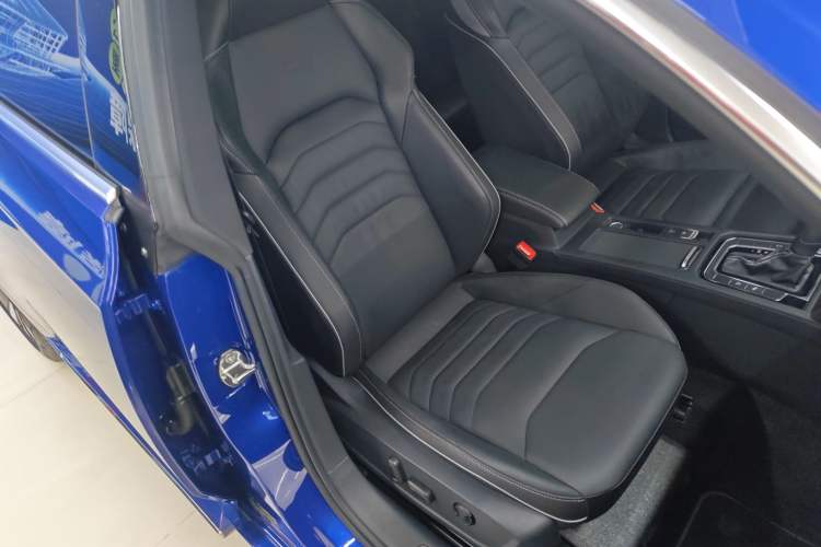 Used Volkswagen Arteon 2022 2.0T Shooting Brake R-Line