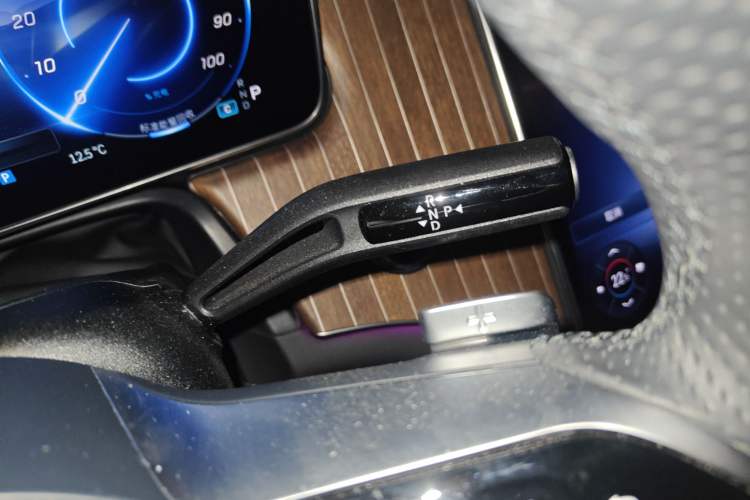 Used Mercedes-Benz EQE 2022 350 Pioneer Edition
