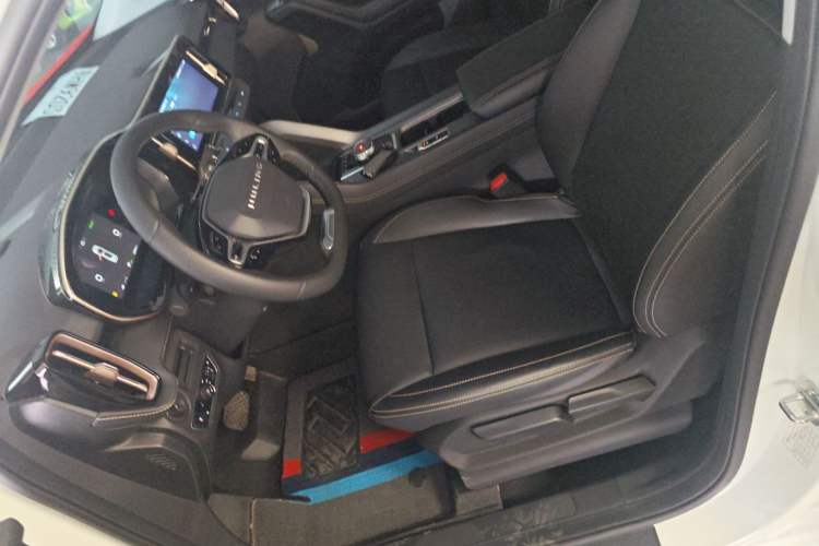 Used Wuling Xingyun 2023 2.0L DHT Standard Edition
