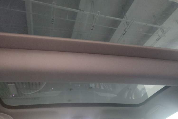 Used VOYAH PASSION 2024 PHEV Four-Wheel Drive Ultra-Long Range Flagship Model
