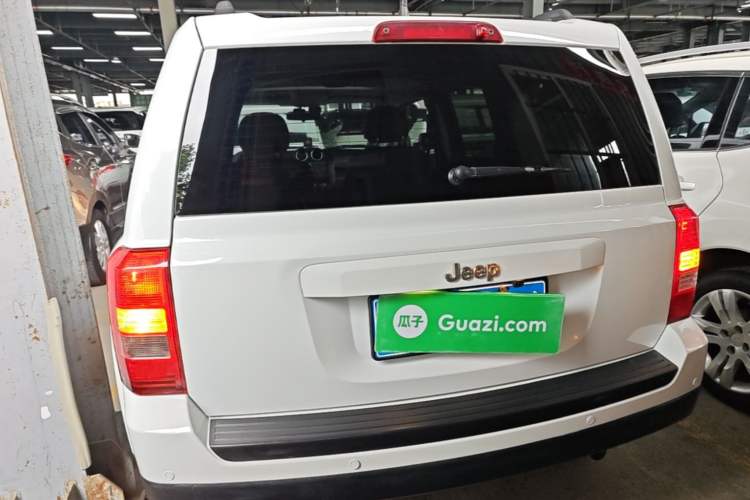 Used Jeep Patriot 2015 2.0L Sport Edition Rear