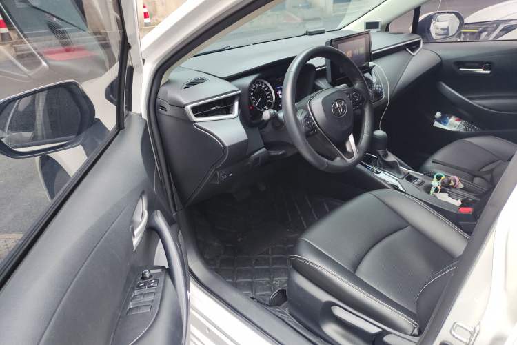 Used Toyota Corolla 2022 1.2T S-CVT Pioneer PLUS Edition Driver Seat