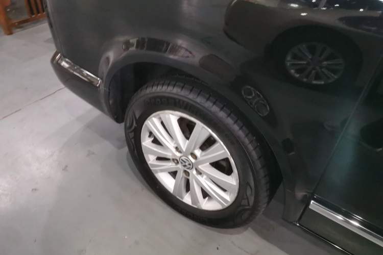 Used Volkswagen Multivan 2012 2.0 TSI Two-Wheel-Drive Luxury Edition
