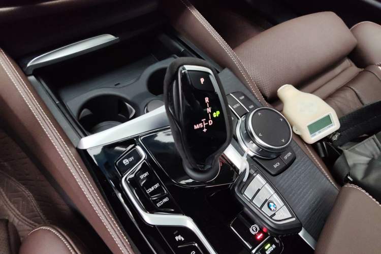 Used BMW 5 Series 2023 530Li Luxury Edition M Sport Package
