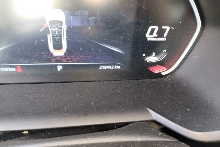 Used MG 5 2021 300TGI DCT Elegant & Trendy Edition Odometer Close Up