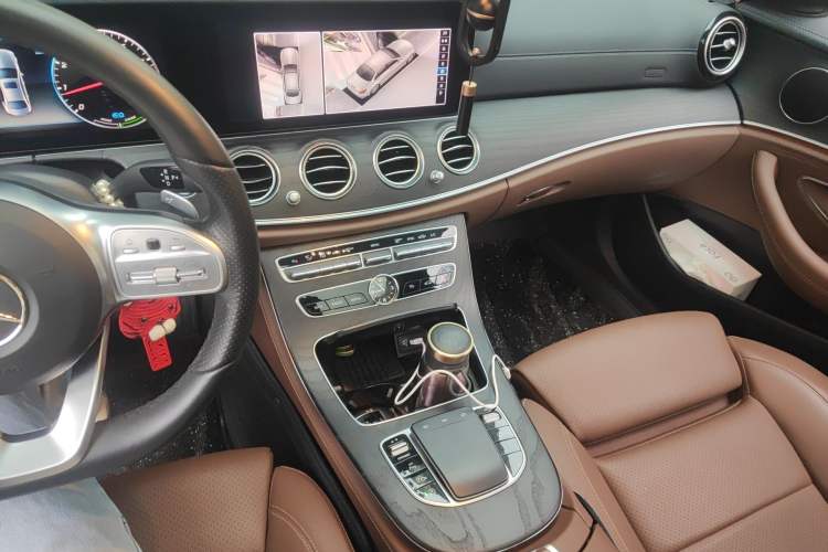 Used Mercedes-Benz E-Class 2020 Facelift E 260 L Sport Edition
