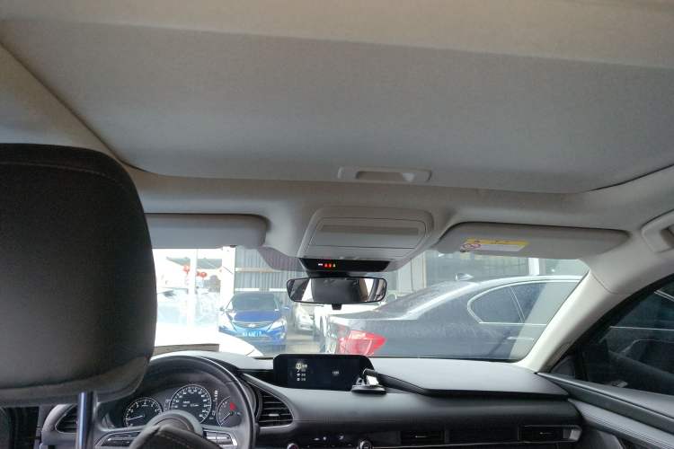 Used Mazda 3 Axela 2023 2.0L Automatic Zhiya Edition Headliner