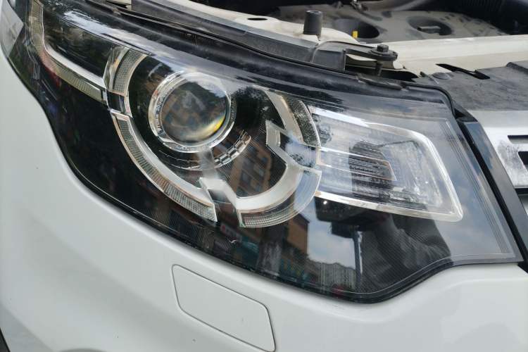 Used Land Rover Discovery Sport 2015 2.0T HSE LUXURY
