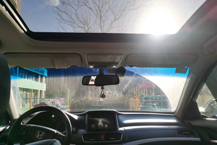 Used Honda Crosstour 2014 2.4L Luxury Edition
