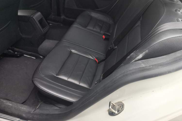 Used Volkswagen Lavida 2013 Restyled Classic 1.6L Automatic Comfort Edition