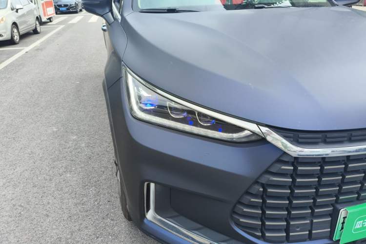 Used BYD Tang New Energy 2019 EV600 Two-Wheel Drive Smart Connectivity Deluxe Model Right Front Headlight