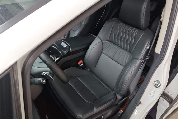 Used Honda Elysion 2022 2.0L eHEV Luxury Edition