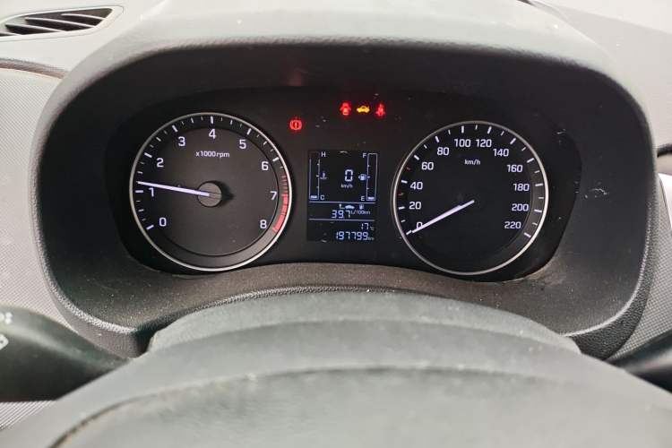 Used Hyundai ix25 2017 1.6L Manual Fashion Model