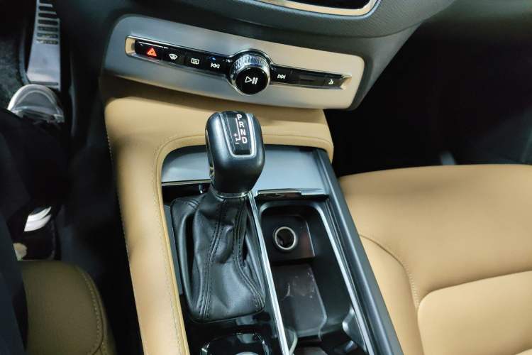 Used Volvo XC90 2018 T6 Zhiyi Edition 7-Seater