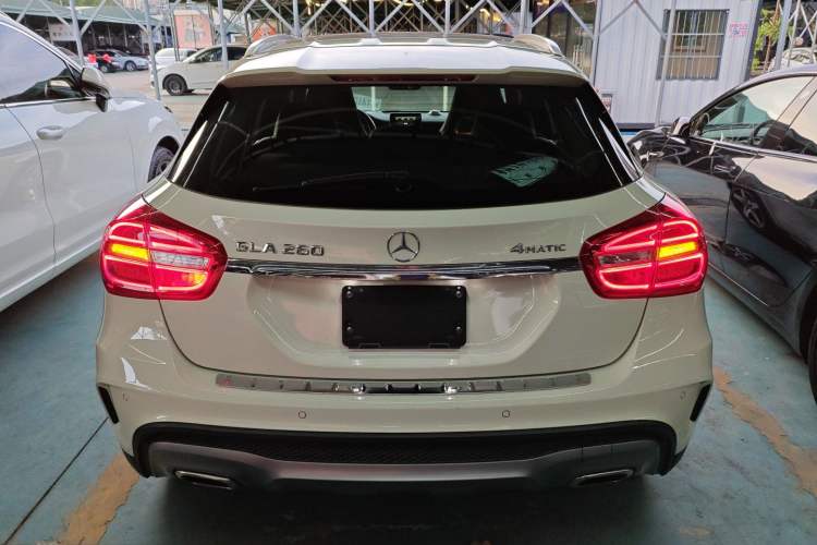 Used Mercedes-Benz GLA 2015 GLA 260 4MATIC
