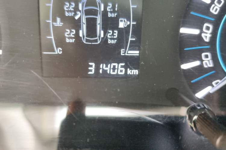 Used Chery Tiggo 3 2020 Million Global Edition 1.5L Manual Fashion Model
