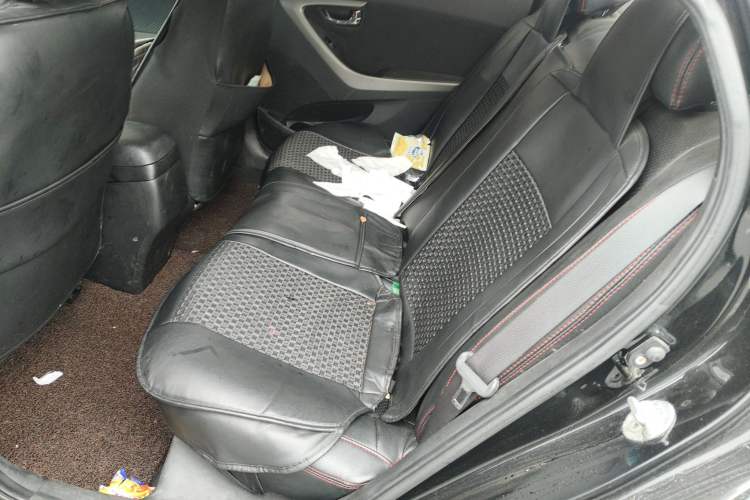 Used Hyundai Elantra (5th Generation / Langdong) 2013 1.6L Automatic Leading Model