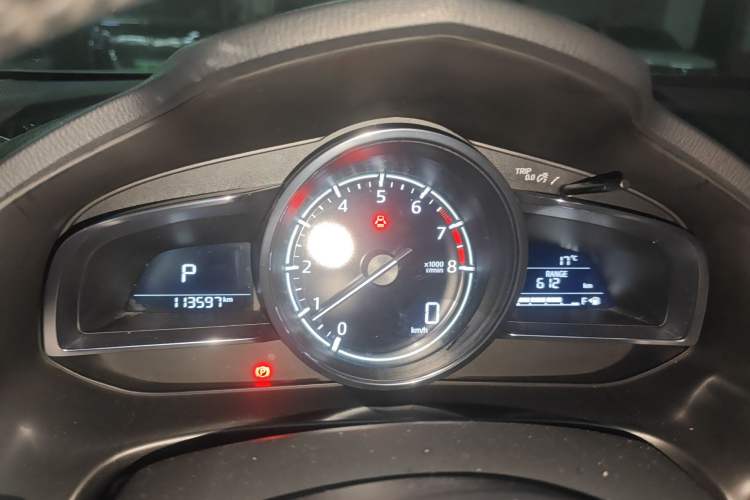 Used Mazda 3 Axela 2017 Hatchback 2.0L Automatic Sport Model China V Emission Standard
