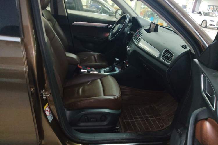 Used Audi Q3 2015 35 TFSI quattro Millionth Anniversary Edition
