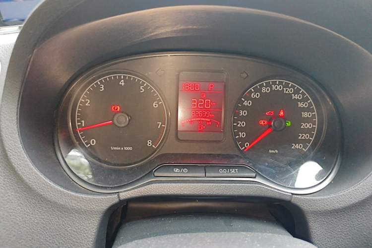 Used Volkswagen Polo 2013 1.6L Automatic Comfort Edition