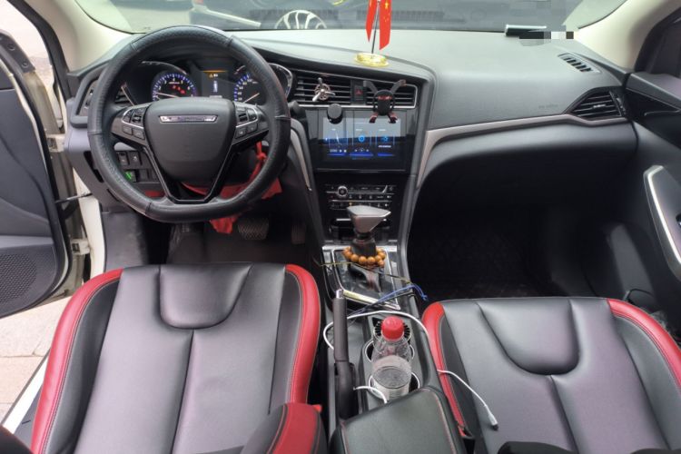 Used Venucia D60 2018 1.6L CVT Smart Connect Elite Edition