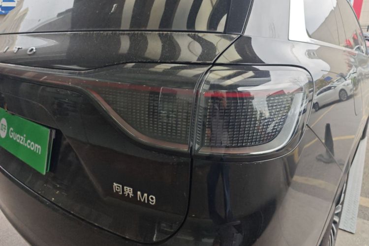 Used Hima AITO M9 2025 Extended-Range Ultra Version 52 kWh 5-Seater Edition Right Rear Taillight