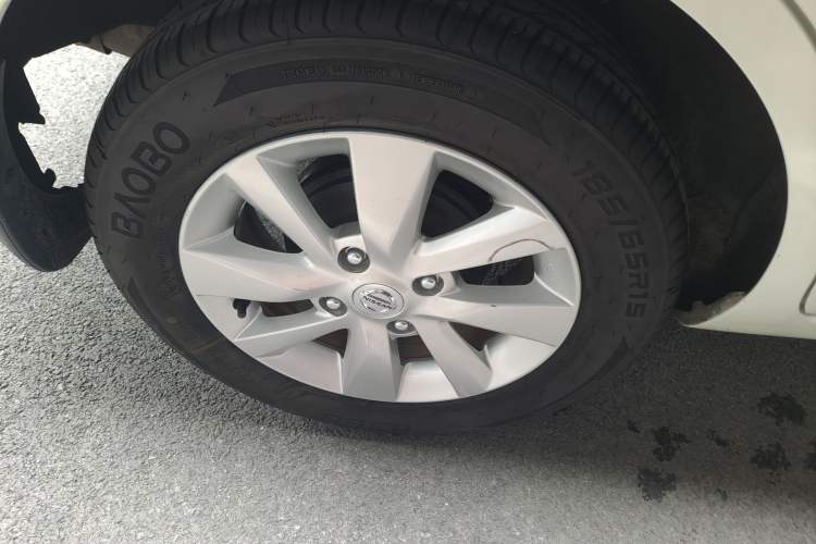 Used Nissan Livina 2013 1.6XL CVT Luxury Edition