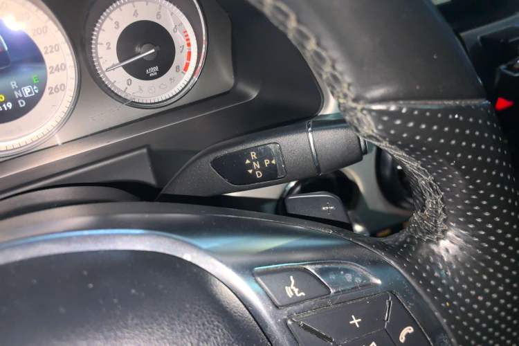 Used Mercedes-Benz GLK-Class 2015 GLK 260 4MATIC Dynamic Edition Ultimate Version