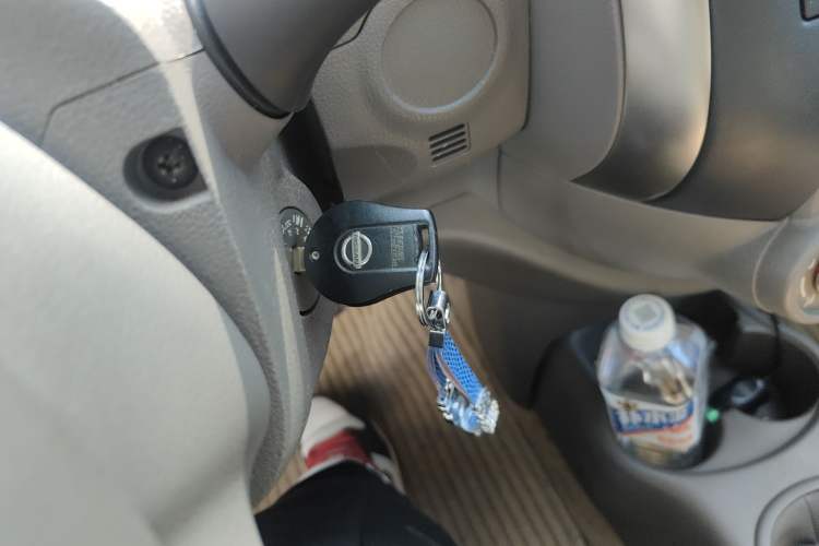 Used Nissan Sunny 2011 1.5XE Manual Comfort Edition
