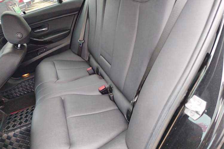Used BMW 3 Series 2017 320Li M Sport Edition Left Rear Seat