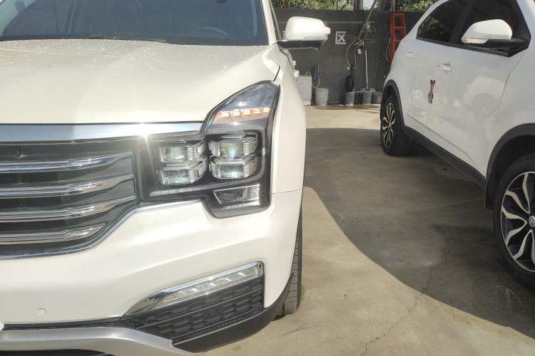 Used GAC Trumpchi GS8 2017 320T Two-Wheel Drive Luxury Smart Connectivity Version (7 Seats)
