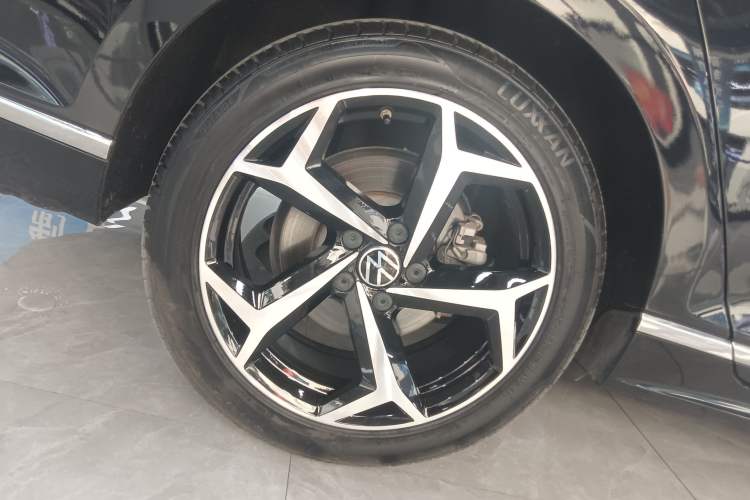 Used Volkswagen Magotan 2023 2 Million Units Commemorative Edition 330TSI DSG Luxury Version