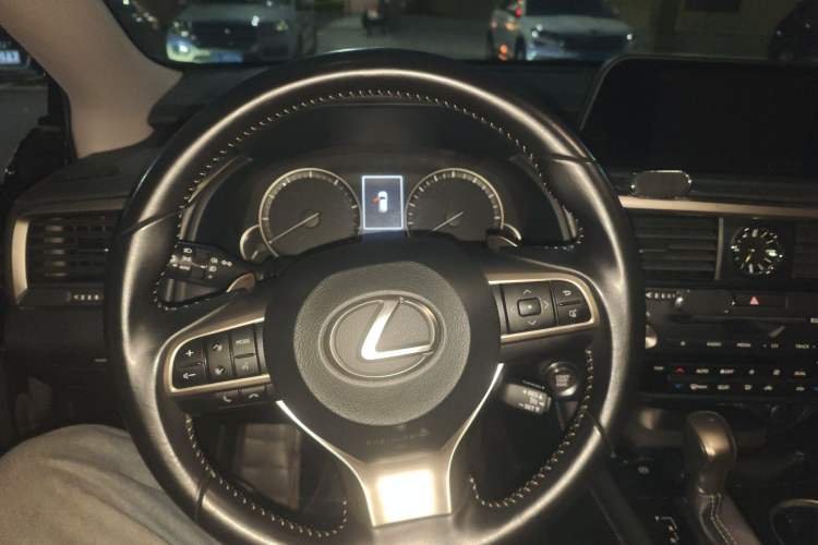 Used Lexus RX 2020 Revised Version 300 Two-Wheel Drive Elite Edition
