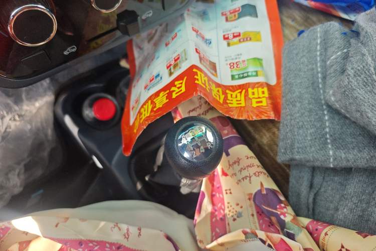 Used Jinbei New Hiace X30L 2021 1.5L Wealth Edition Bus Non-Air-Conditioned China VI Standard SWC15M